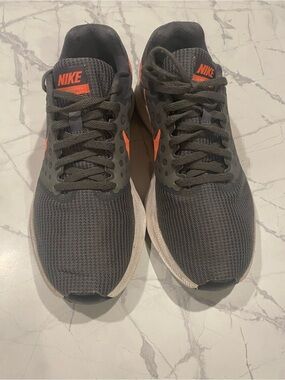 Women’s Nike Dark Gray Sneakers with salmon Logos